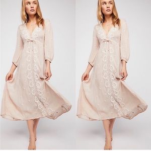 NWT Embroidered Fable midi dress